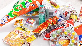 懐かしの駄菓子横丁